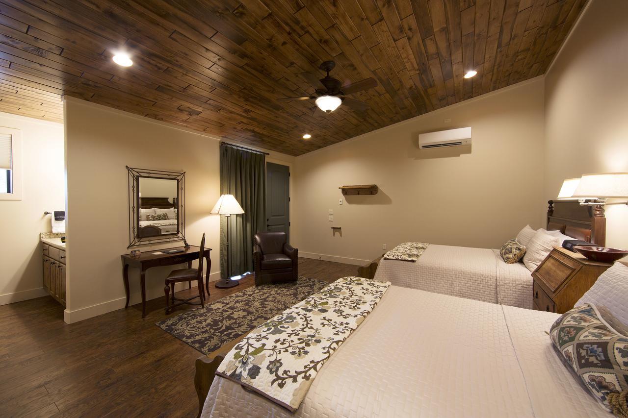 فندق Joshua Creek Ranch بويرن المظهر الخارجي الصورة