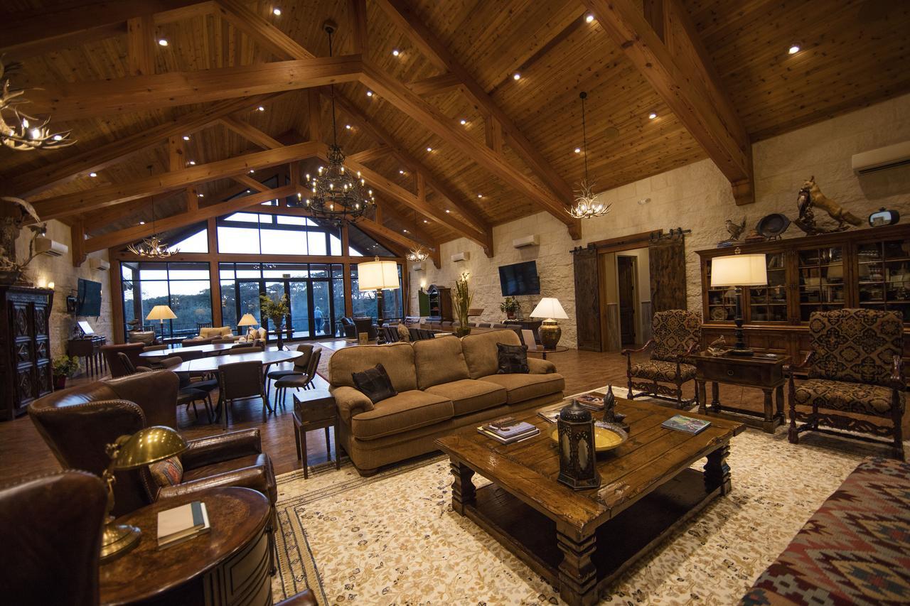 فندق Joshua Creek Ranch بويرن المظهر الخارجي الصورة