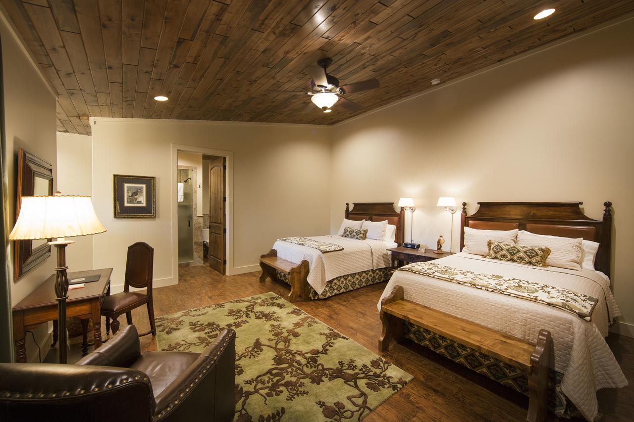 فندق Joshua Creek Ranch بويرن المظهر الخارجي الصورة