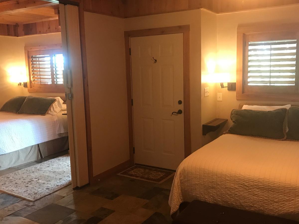 فندق Joshua Creek Ranch بويرن المظهر الخارجي الصورة