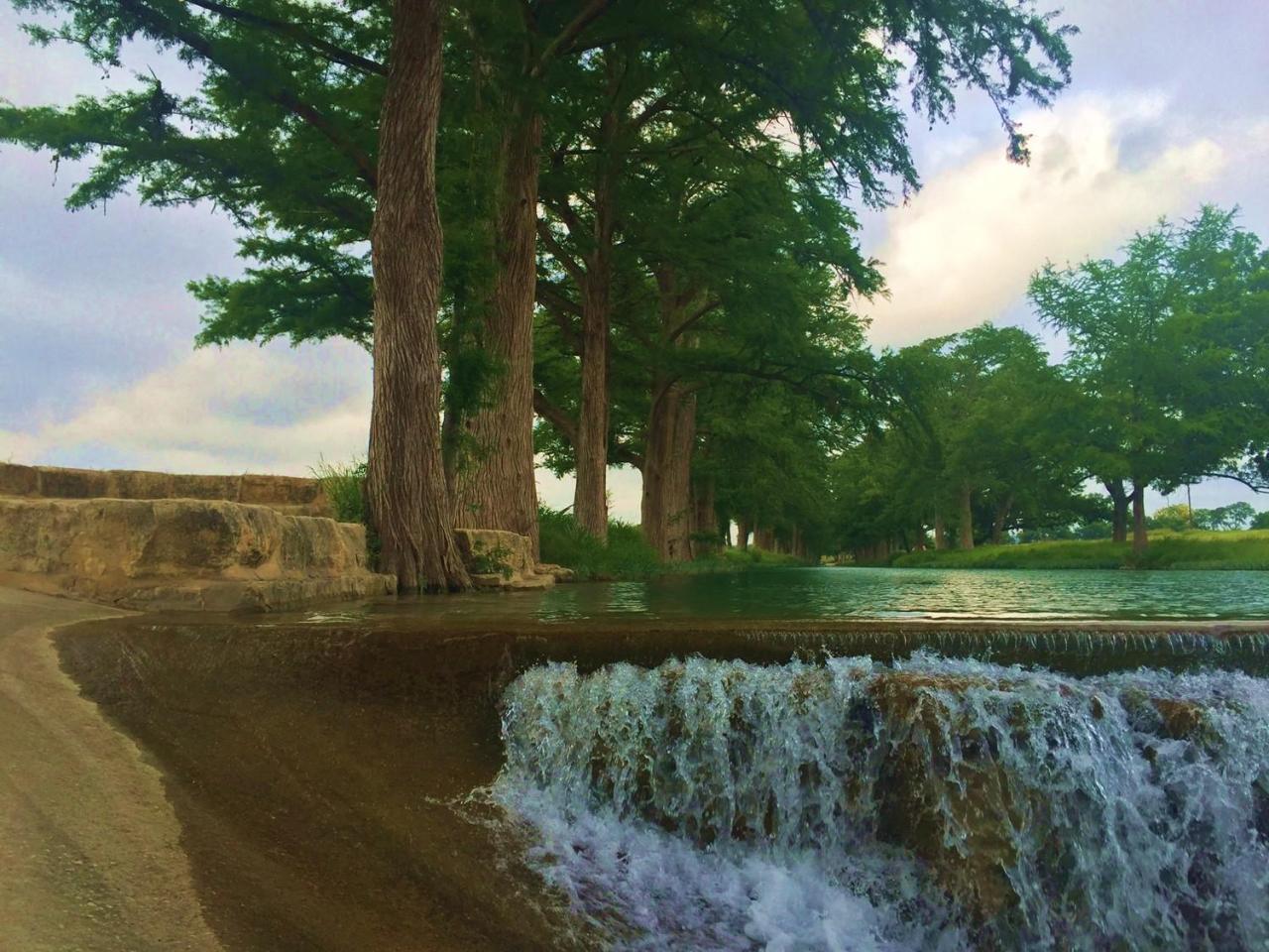 فندق Joshua Creek Ranch بويرن المظهر الخارجي الصورة