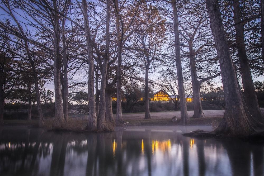 فندق Joshua Creek Ranch بويرن المظهر الخارجي الصورة